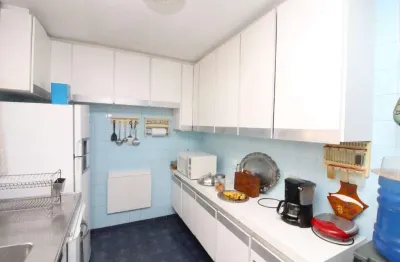 Sobrado de 350m² à venda, jardim da glória, são paulo, sp. com 4 dormitórios sendo 2 suítes, escritório, sala ampla, 3 vagas de garagem.