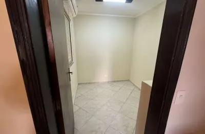 Sobrado de 131m² à venda, bela vista, são paulo, sp. com 3 dormitórios, sala ampla, cozinha americana, 2 banheiros, escritório.