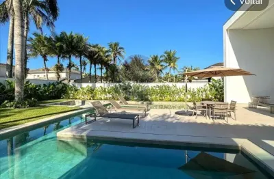 Sobrado à venda, 7 dormitórios, 6 vagas de garagem, piscina privativa, jardim acapulco, guarujá, sp