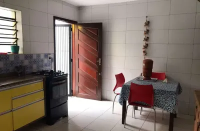 Sobrado de 149m²  à venda, jardim das acácias, são paulo, sp com 3 dormitórios, 2 banheiros, 1 lavabo; edícula, garagem para 2 carros, quintal