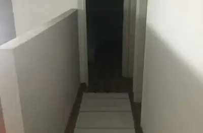 Excelente sobrado com 3 dormitórios sendo 1 deles suíte na vila império