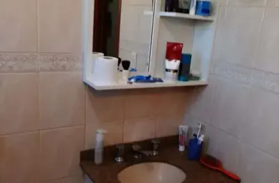 Sobrado para venda com 3 dormitórios, 1 suíte, 2 vagas e 225m², localizado na vila joaniza