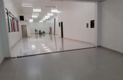 Excelente salão comercial com 228m² localizado na vila clementino