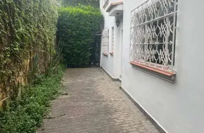 Casa para locação e venda, com 2 dormitorios, 2 suite, 7 vagas e 400m², localizado no jardim paulistano