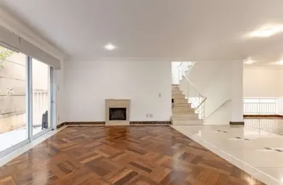 Casa à venda, com 4 dormitorios, 4 suites, 4 vagas e 568.64m², localizado na vila sônia, são paulo, sp