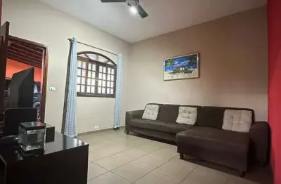 Ampla casa com 196m², 3 dorms., 2 vagas, à venda, ayrosa, osasco, sp
