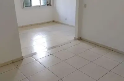Casa de 124m² para locação e venda, vila gumercindo, são paulo, sp. com 5 dormitórios sendo 2 suítes, quintal com churrasqueira e 2 vagas para auto.
