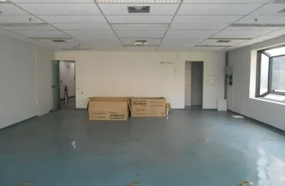Sala comercial de 87m² à venda, barra funda, são paulo, sp. sala de reunião, sala para 2 ambientes, copa, 2 banheiros, 2 vagas para auto.