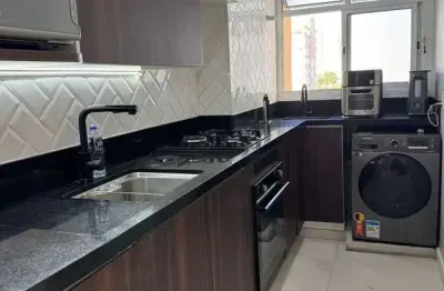 Apartamento à venda, com 60m², mobiliado, 2 dormitórios, 1 suíte, 1 vaga, localizado no cambuci, de garagem e lazer completo