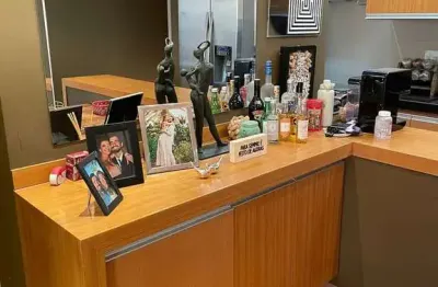 Apartamento de 73m² mobiliado à venda, cerqueira césar, são paulo, sp. 1 suíte com closet, sala ampla, sacada envidraçada.