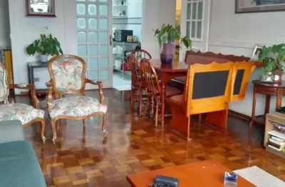 Apartamento de 130m² à venda, higienópolis, são paulo, sp. com 3 dormitórios sendo 1 suíte, 2 salas, 1 vaga para auto.