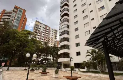 Apartamento de alto padrão, a venda, 320m², com 4 vagas, 2 suítes e 4 dormitórios, localizado no tatuapé