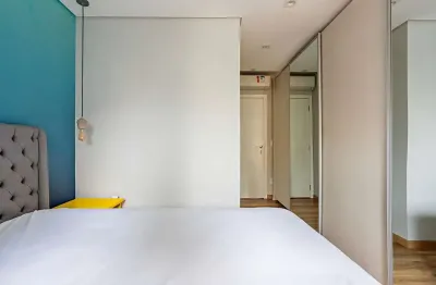 Apartamento de 100m² mobiliado para locação e venda, com 3 dormitórios sendo 1 suíte, 2 vagas de garagem,brooklin, são paulo, sp.