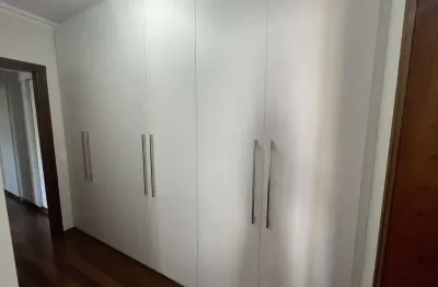 Apartamento de 177m² à venda, vila andrade, são paulo, sp. com 4 dormitórios sendo 1 suíte, 3 banheiros, cozinha americana, 3 salas, 3 vagas para auto.