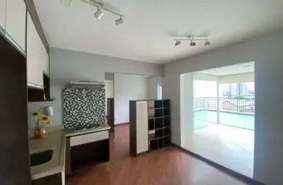 Studio de luxo na barra funda: 1 quarto, 1 suíte, 2 salas, 1 banheiro, 1 vaga. 67m² em condomínio de alto padrão em sp.