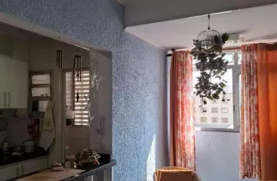 Apartamento à venda, com 2 quartos, janelas anti ruido, moveis planejados, localizado  av. santos dumont, são paulo, sp