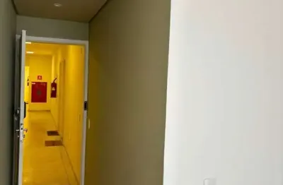 Apartamento 41m² à venda, pinheiros, são paulo, sp recém reformado, tubulação e parte elétrica refeitas, fechadura digital, localizado em pinheiros