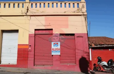 Imóvel comercial localizado no centro,  na rua dos bancos na barao de melgaço. codigo: 22367