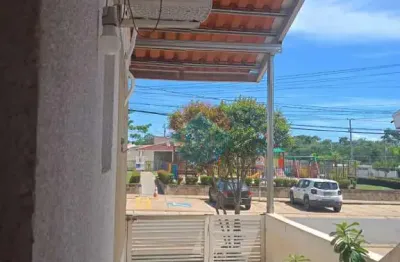 Casa no condomínio jangada com 3 quartos codigo: 114384