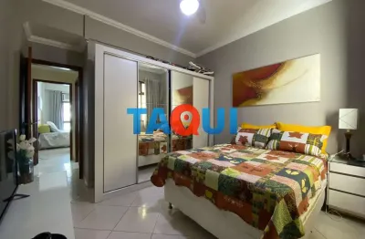 Apartamento à venda à 80 metros praia do forte, centro, cabo frio - rj