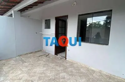 Casa para locação fixa a 800 metros da praia, parque central, cabo frio - rj