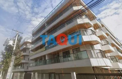 Apartamento novo de 2 quartos, sendo 1 suíte, vila nova, cabo frio - rj.