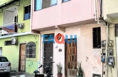 Casa triplex independente à venda com 3 quartos, jardim olinda, cabo frio - rj