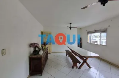 Casa comercial para alugar na Avenida Teixeira e Souza, 1172, Vila Nova, Cabo Frio