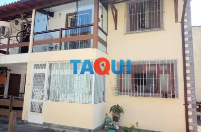 Casa duplex à venda próximo ao comércio no bairro jardim caiçara, cabo frio - rj