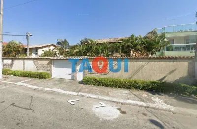 Casa à venda com 2 quartos, sendo 1 suíte no bairro palmeiras em cabo frio - rj