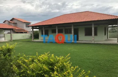 Casa com 4 quartos à venda na Rua Toribaté 12, Praia Seca, Araruama