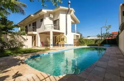 Casa com 5 quartos à venda na Rua Itapeva, --, Itacorubi, Florianópolis por R$ 3.399.000