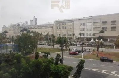 Aluga ou vende _ se apartamento  em frente  shopping anália franco