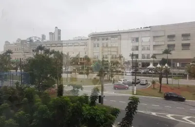 Vende_se  apartamento  em frente  shopping  anália franco