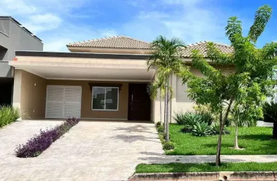 Casa com 3 quartos à venda na Avenida Percy Gandini, 33, Vila Toninho, São José do Rio Preto