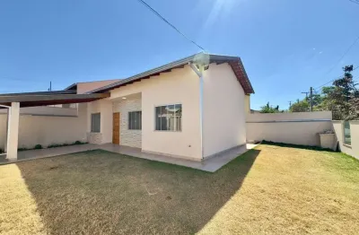 Casa com 3 quartos à venda na Rua Benedito Gonçalves de Siqueira, 10, Parque Universidade, Londrina
