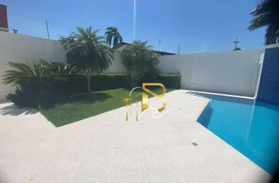 Casa com 4 dormitórios para alugar, 400 m² por R$ 7.000/mês - Praia do Pernambuco - Guarujá/SP
