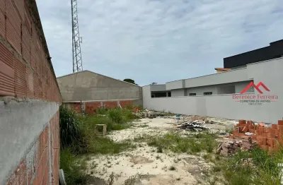 Terreno à venda na Rua Van Lerbergue, 60, Jardim Atlântico Central (Itaipuaçu), Maricá