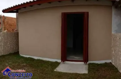 G12 - geminado composto de 01 dormitório em região de moradores