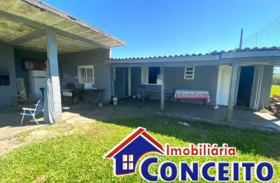 C31 - residência de alvenaria composta de 05 dormitórios