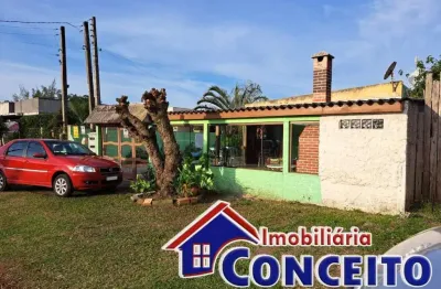 C147 - residências localizadas em região tranquila em marisul