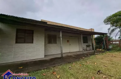 C159 - residência composta de 04 dormitórios no balneário mariluz