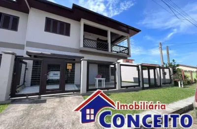 C533 - excelente residência a 100 metros do mar em mariluz