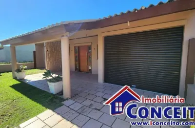 C478 - excelente residência composta de 04 dormitórios a 200 metros do mar