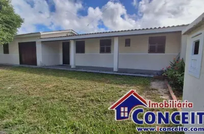 CA58 - Ótimo imóvel de esquina em excelente localização em Mariluz