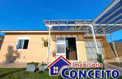 C248 - ótima residência com piscina localizada em região de moradores