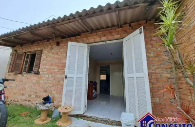 C01 - residência com 01 dormitório situado em região de moradores