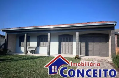 C297 - linda residência em ótima localização no balneário albatroz