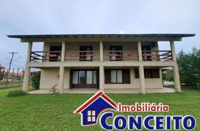 C02 - excelente residência a 70 metros do mar em mariluz