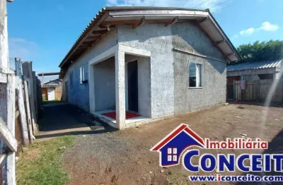 C438 - residência de esquina localizada no balneário albatroz